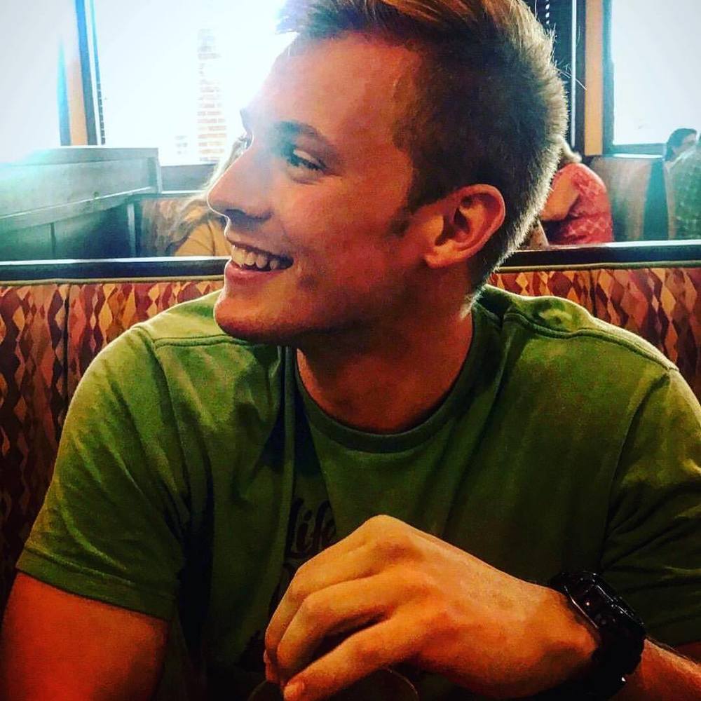 Meet your Posher, Justin
